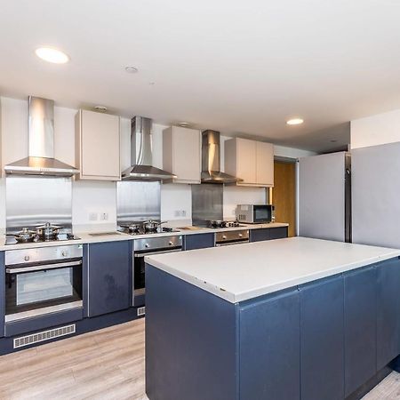 לינקולן Spacious Ensuite Room With Shared Kitchen מראה חיצוני תמונה