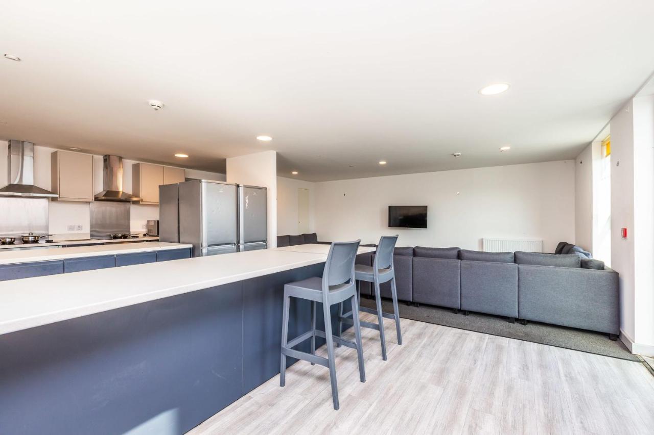לינקולן Spacious Ensuite Room With Shared Kitchen מראה חיצוני תמונה